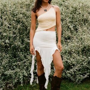 Princess Polly Peachey Asymmetric Ruffle Midi Skirt White